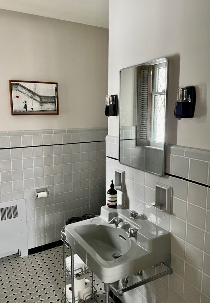 Gray bathroom with Balboa Mist walls